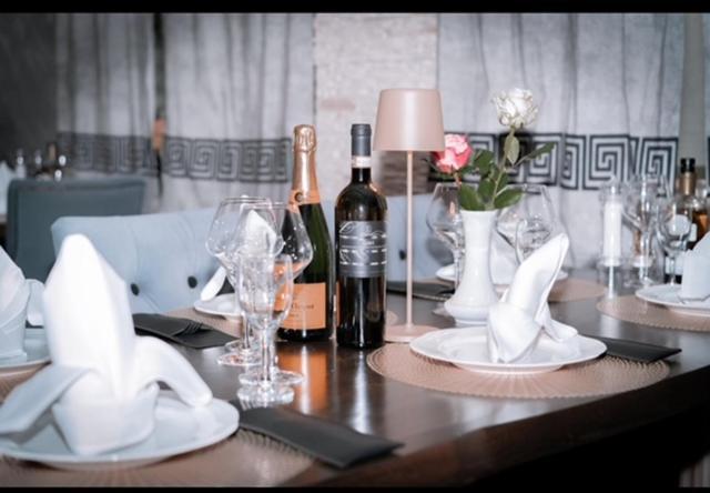 Hotel Ristorante Sicilia Tappenbeck ภายนอก รูปภาพ